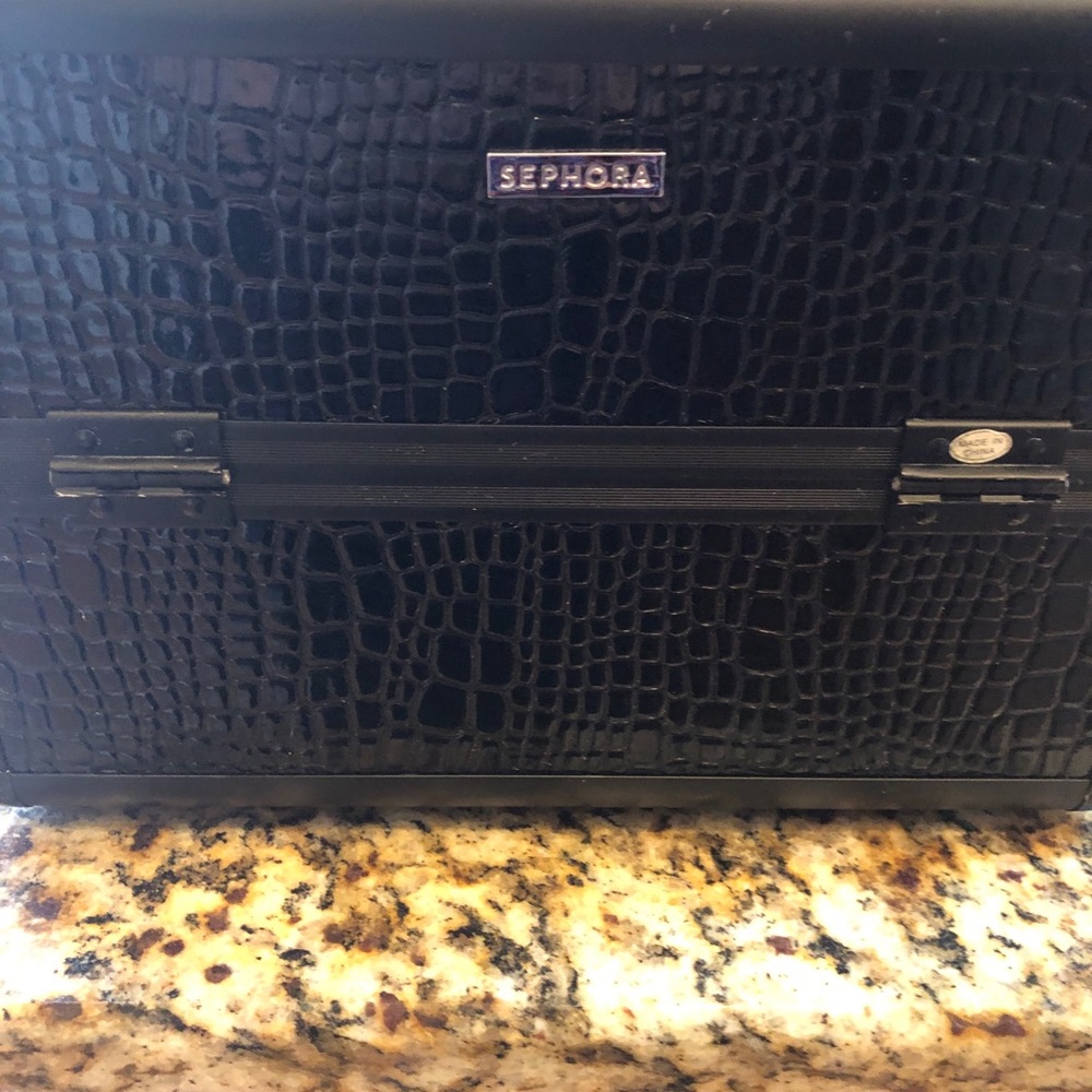 Black Sephora Train Case